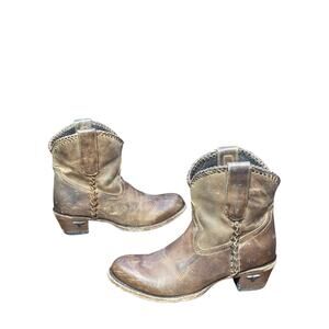 Women's Lane leather chukka cowboy boots size 7.5